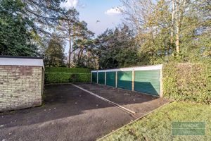 Photo 13- click for photo gallery